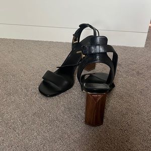 Michael kors heels 8.5